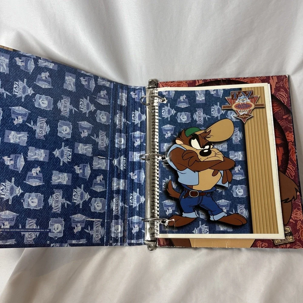 (2) Vtg Looney Tunes TAZ Tasmanian Devil 3-Ring Binders Folders 1990s‎